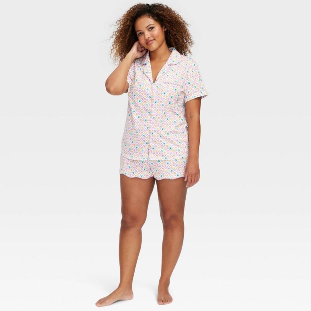 Open Box - Store Exclusive Women's Geo Hearts Short Sleeves and Shorts Paja